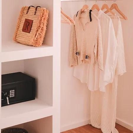 公寓 Casa Pacata, Beachside Escape 拉布鲁吉