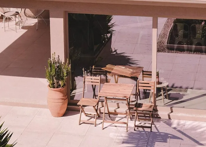 Casa Pacata, Beachside Escape * 라브루즈